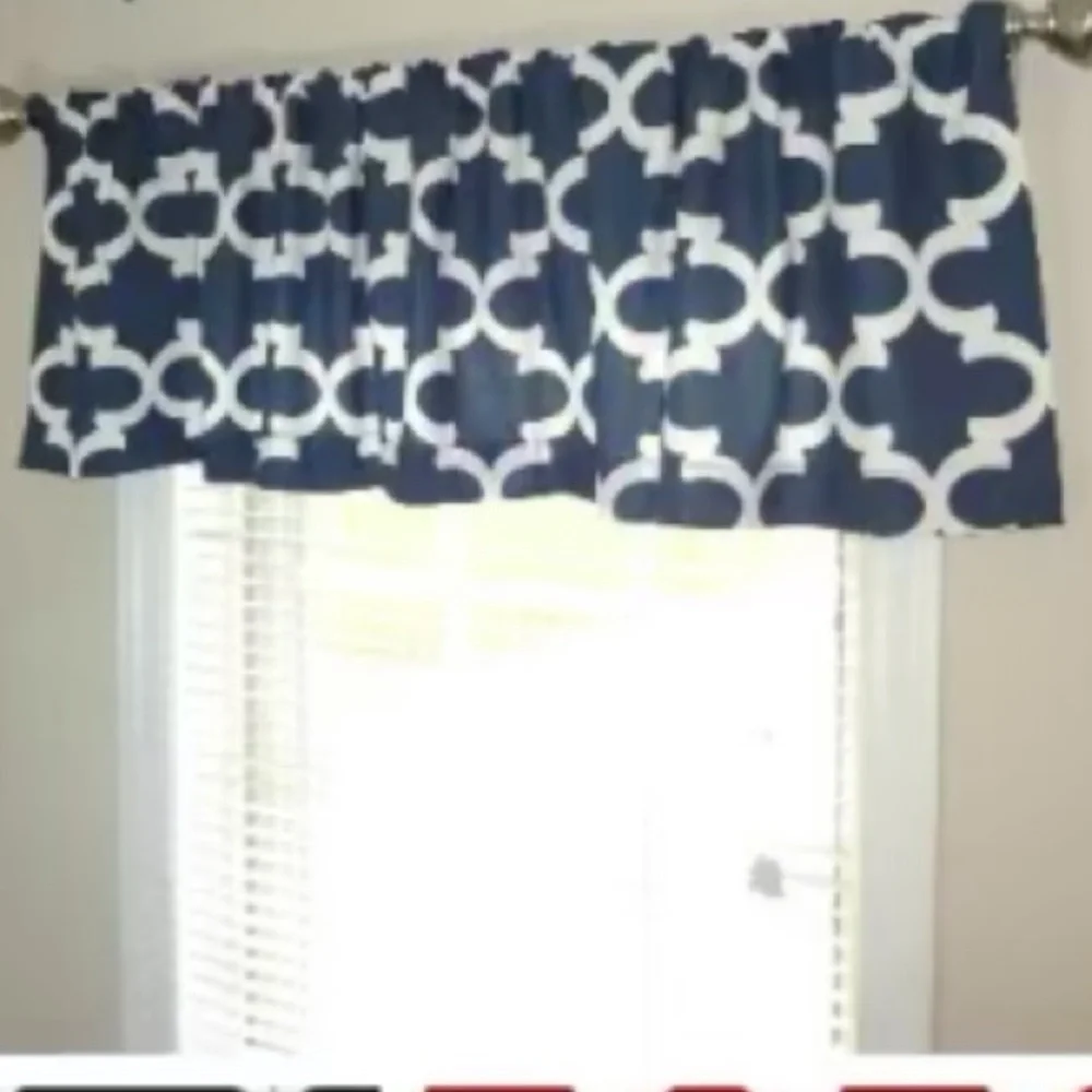 ☀️Set of 2 Window Valance☀️ Mint